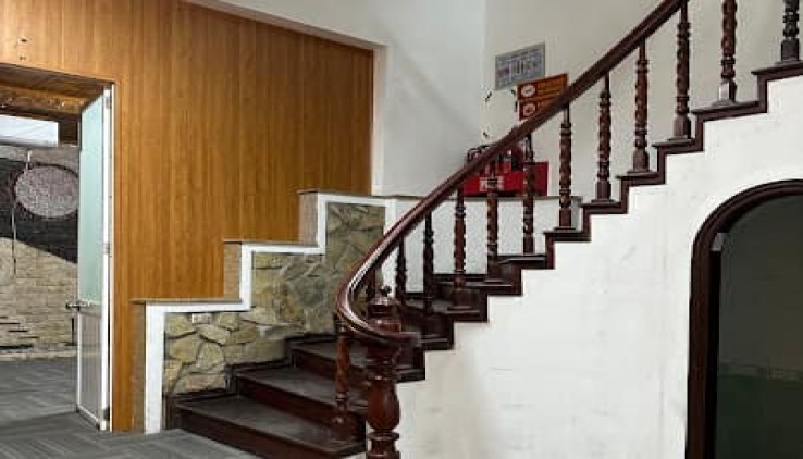 CHO THUÊ NHÀ MẶT PHỐ KINH DOANH SPA, SHOWROOM PHỐ TRUNG YÊN 80M2, 4 TẦNG, 33 TRIỆU